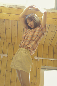 写作业坐在捧捧上面的句子