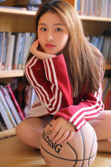 明星专题：黄婉君